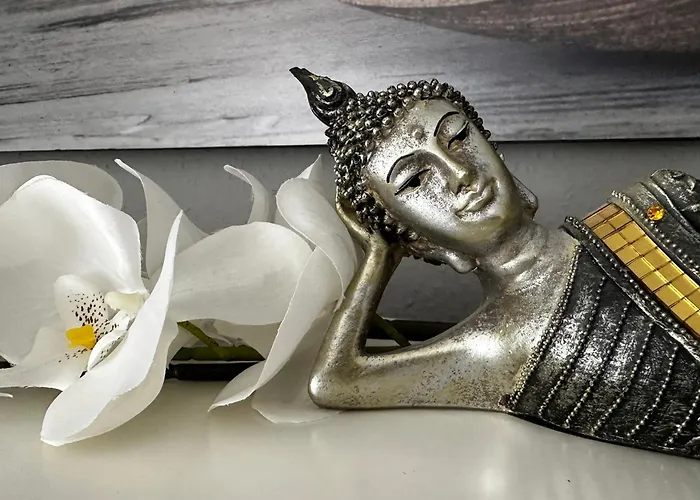 Dompanorama Kleiner Buddha Fuer 2-3pers